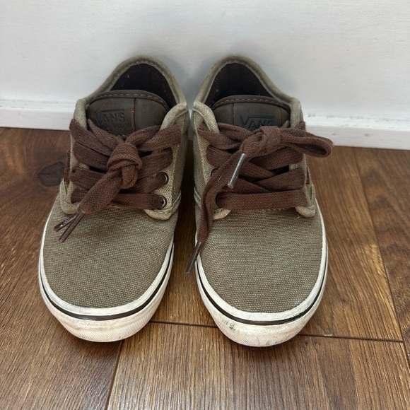 Kids Vans Tennis Shoes - Picture 2 of 4